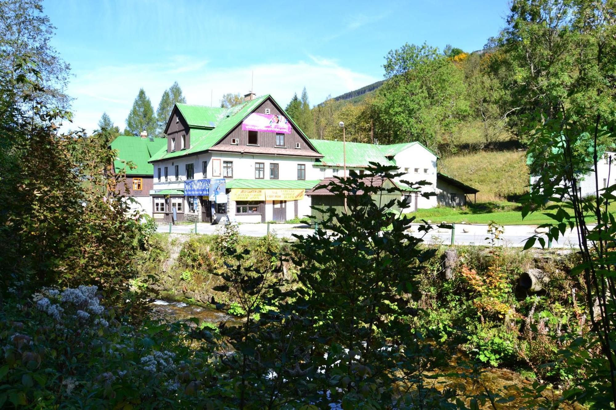Hostel Fortuna Шпіндлерув-Млин Екстер'єр фото